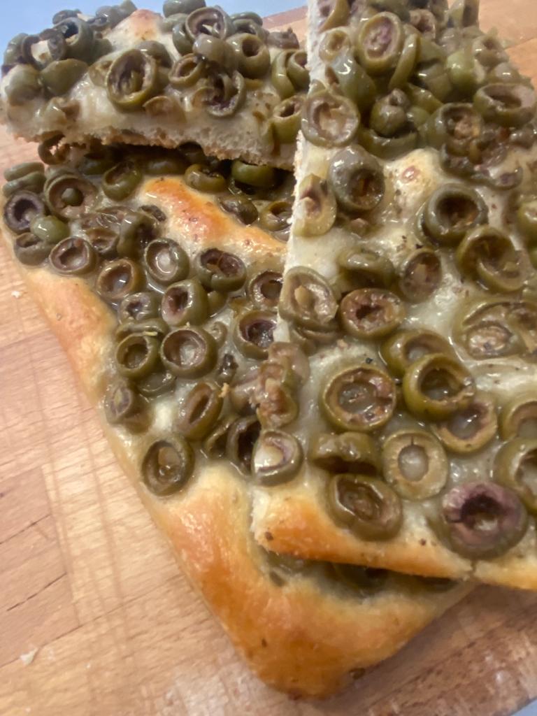 Focaccia con le olive 8 pezzi